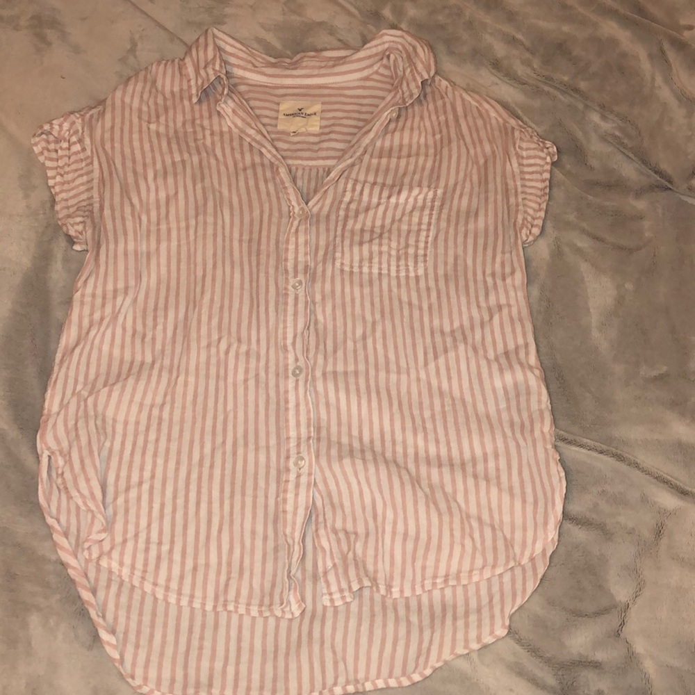 American Eagle shirt